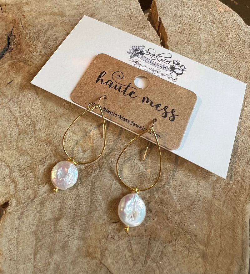HM Fresh Water Pearl Earrings